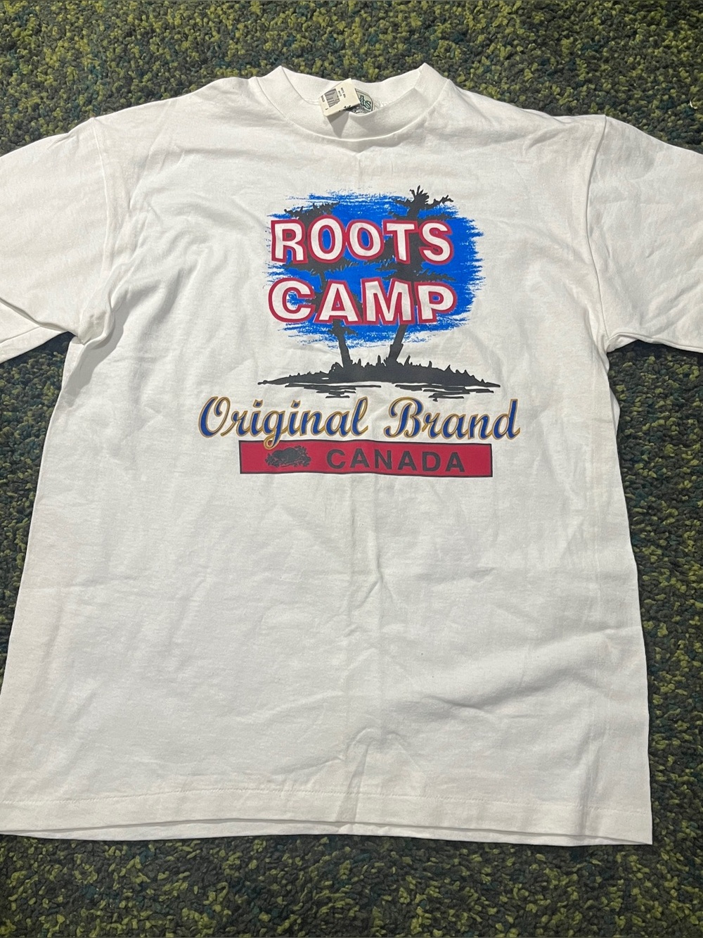 Roots Canada Vintage Camp T NWT (M)
